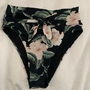 Beach Riot Emma Bikini Bottom in Tropical Floral NWOT